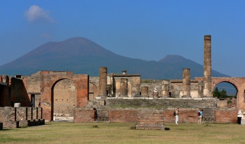 vesuvio-visto-da-pompei-1024x604
